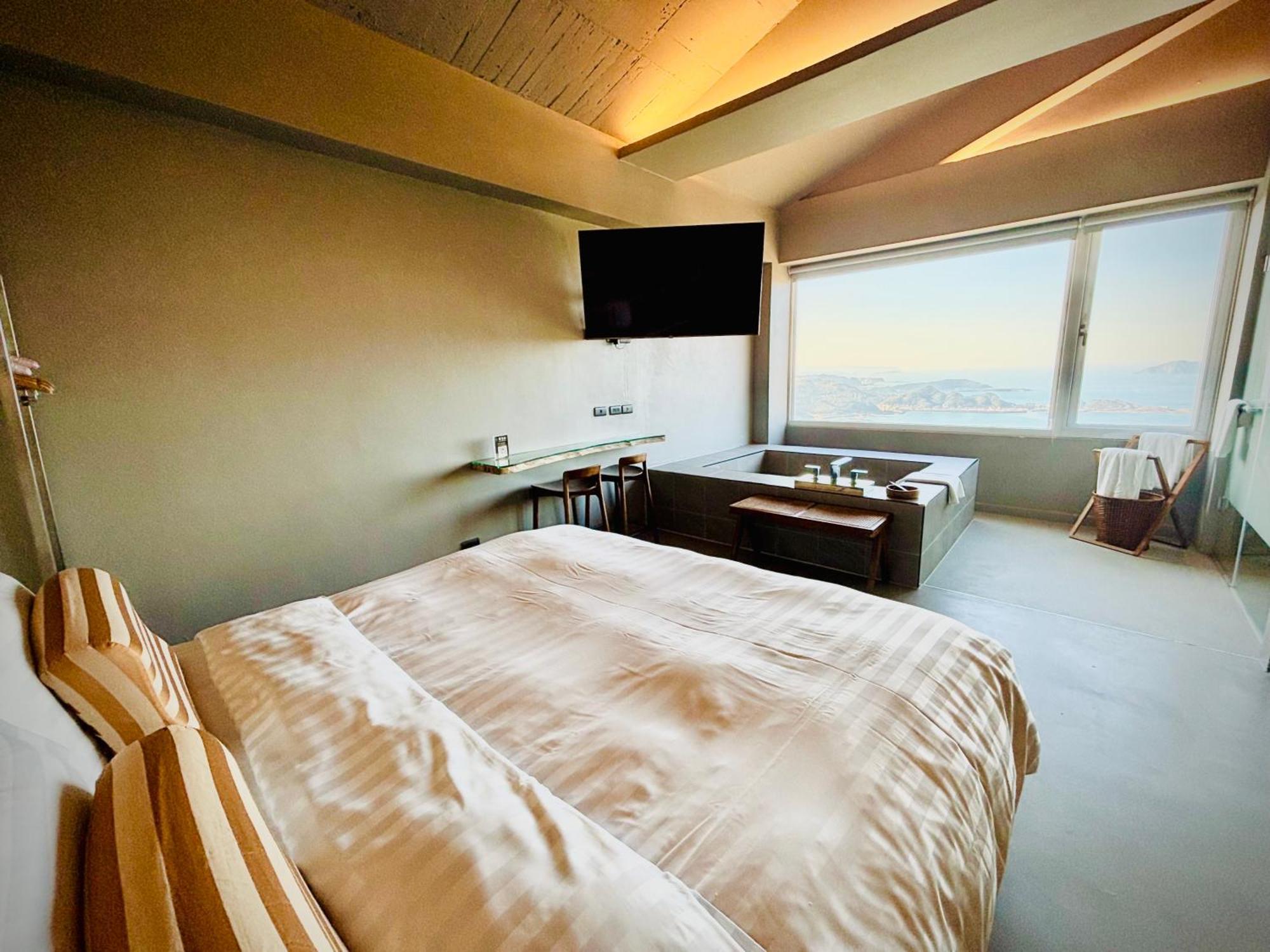 Daybreak Bed and Breakfast Jiufen Exteriör bild